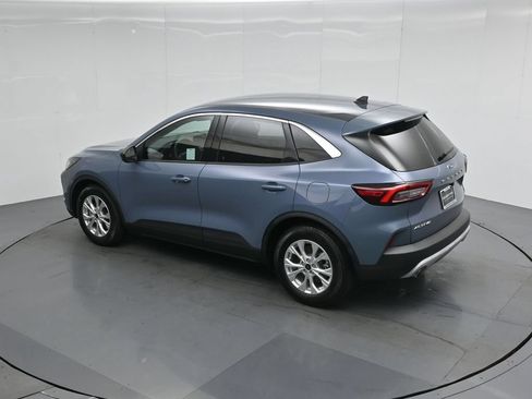 Certified 2023 Ford Escape Active FWD image 40