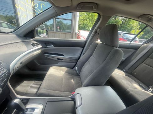 Used 2010 Honda Accord EX image 16