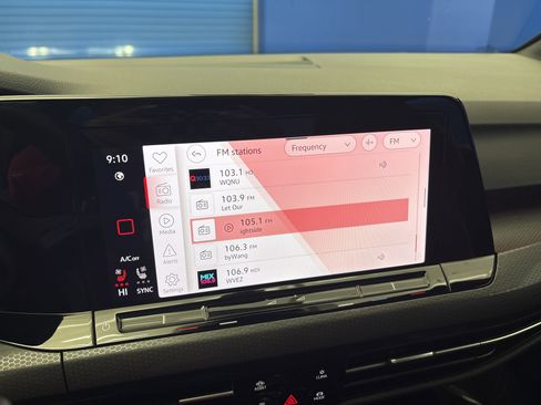 Used 2023 Volkswagen GTI Autobahn image 18