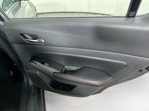 Used 2025 Nissan Altima 2.5 SR FWD image 28