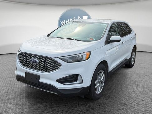 Used 2024 Ford Edge SEL image 6