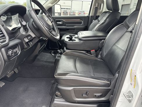 Used 2024 RAM 2500 Laramie w/ Safety Group AWD/4WD image 5