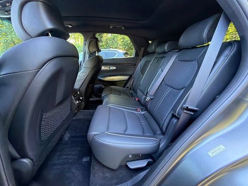 Used 2023 Genesis GV70 2.5T w/ Sport Prestige Package AWD/4WD image 15