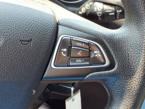 Used 2018 Ford Escape SE w/ SE Sync 3 Package FWD image 22