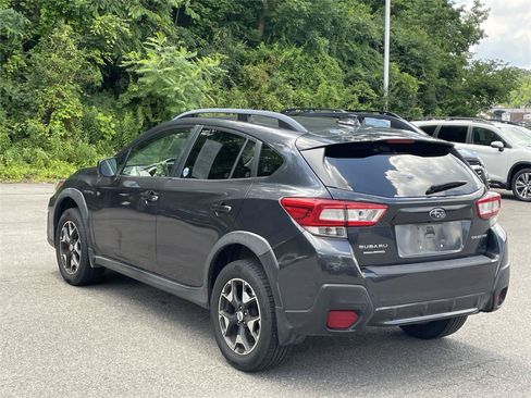 Used 2018 Subaru Crosstrek 2.0i Premium AWD/4WD image 3