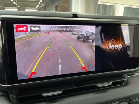 New 2026 Jeep Wrangler Unlimited Rubicon 392 w/ Quick Order Package 27X Moab AWD/4WD image 38