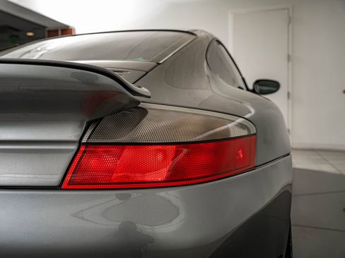 Used 2002 Porsche 911 Turbo AWD/4WD image 19