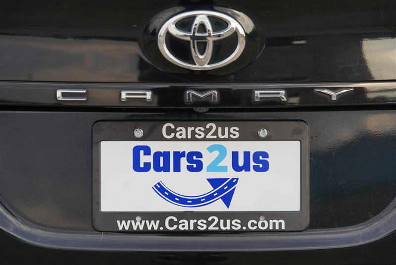 Used 2019 Toyota Camry XSE w/ Navigation Package FWD image 34