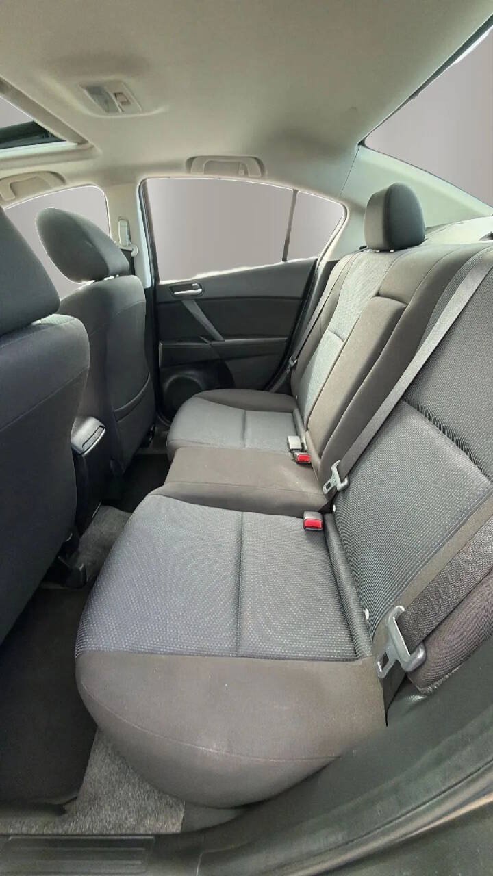 Used 2010 MAZDA MAZDA3 i Touring FWD image 10
