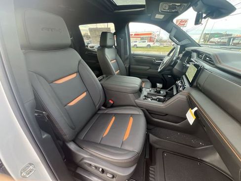 New 2026 GMC Sierra 1500 AT4 w/ AT4 Premium Package image 11