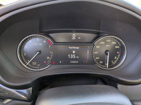 Used 2023 Cadillac XT4 Premium Luxury image 21