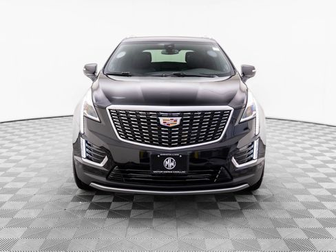 New 2025 Cadillac XT5 Premium Luxury image 2