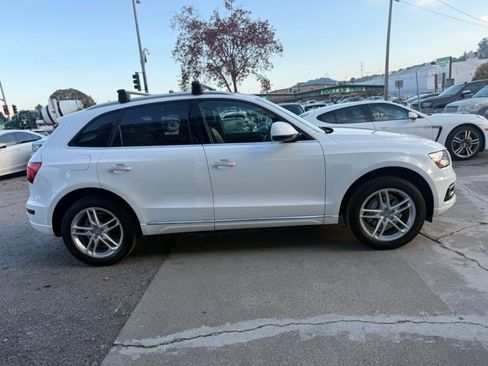 Used 2016 Audi Q5 2.0T Premium Plus w/ Premium Plus Package image 3