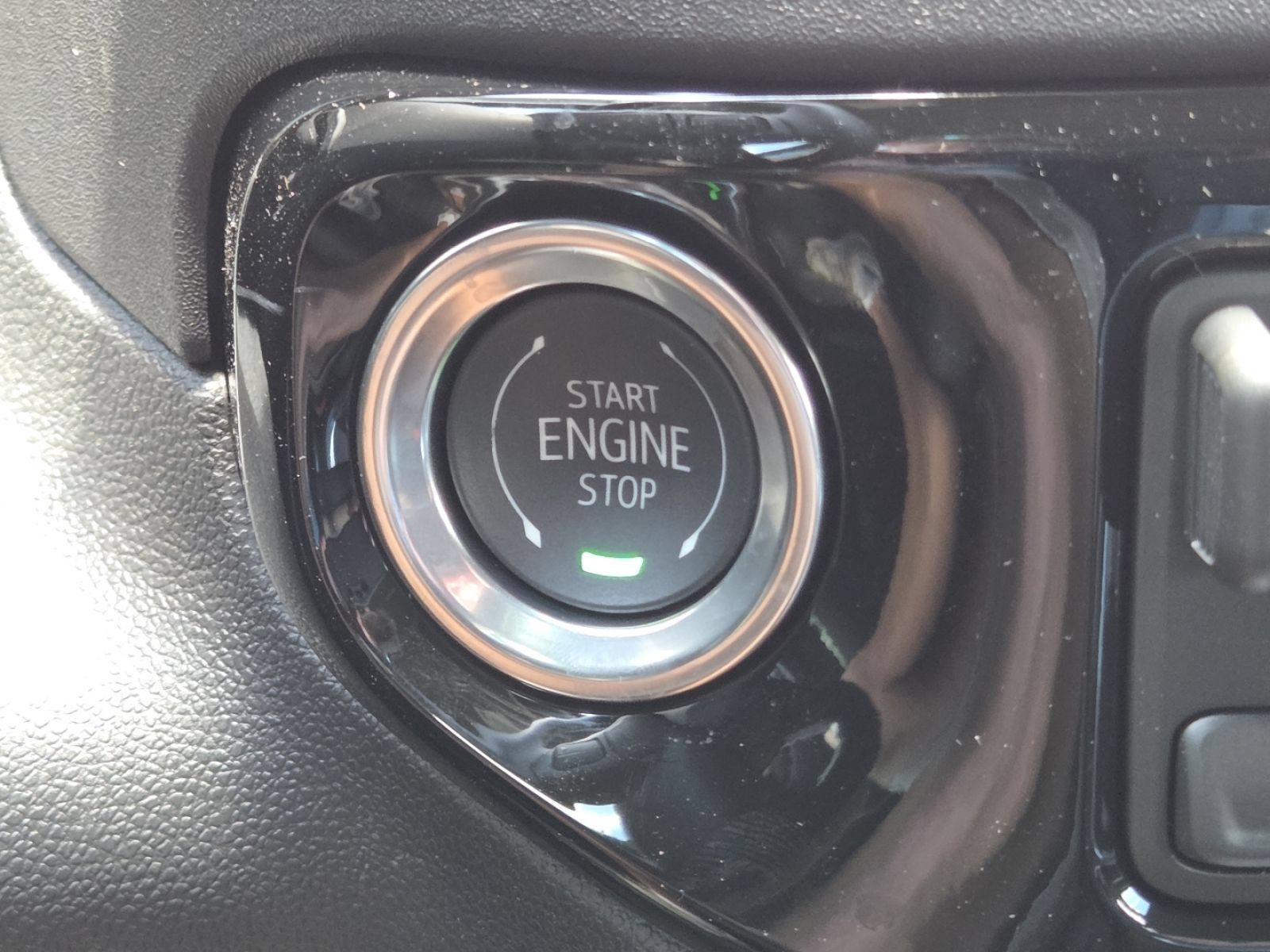New 2026 GMC Sierra 3500 SLE AWD/4WD image 8