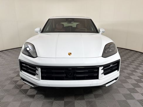 Used 2026 Porsche Cayenne AWD/4WD image 7