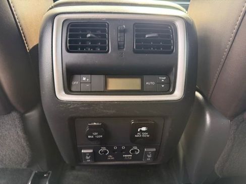Used 2019 INFINITI QX60 Luxe w/ Sensory Package AWD/4WD image 22