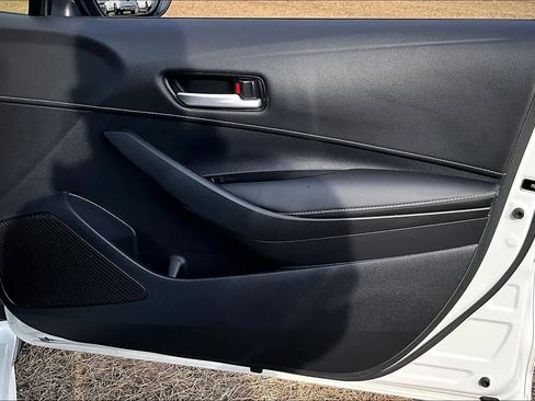Used 2022 Toyota Corolla SE image 21
