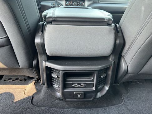 Used 2019 RAM 1500 Big Horn AWD/4WD image 23