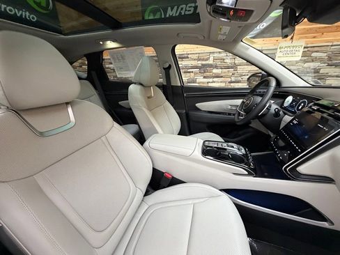 Used 2024 Hyundai Tucson Limited image 15