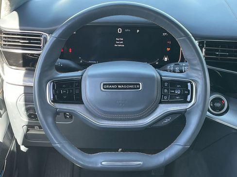 Used 2022 Jeep Grand Wagoneer Series III w/ Flexible Seating Group image 21