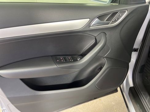 Used 2017 Audi Q3 2.0T Premium w/ Convenience Package image 19