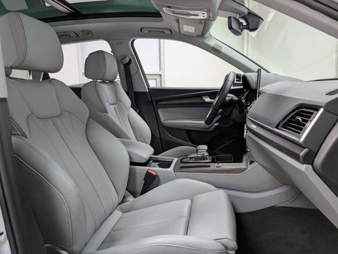 Used 2024 Audi Q5 e Premium Plus image 26