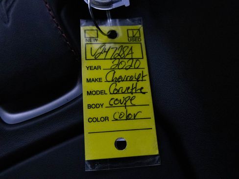 Used 2020 Chevrolet Corvette Stingray Premium Cpe w/ 3LT Preferred Equipment Group image 25