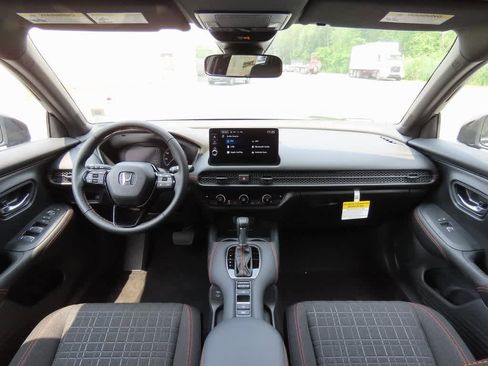 New 2026 Honda HR-V Sport image 18