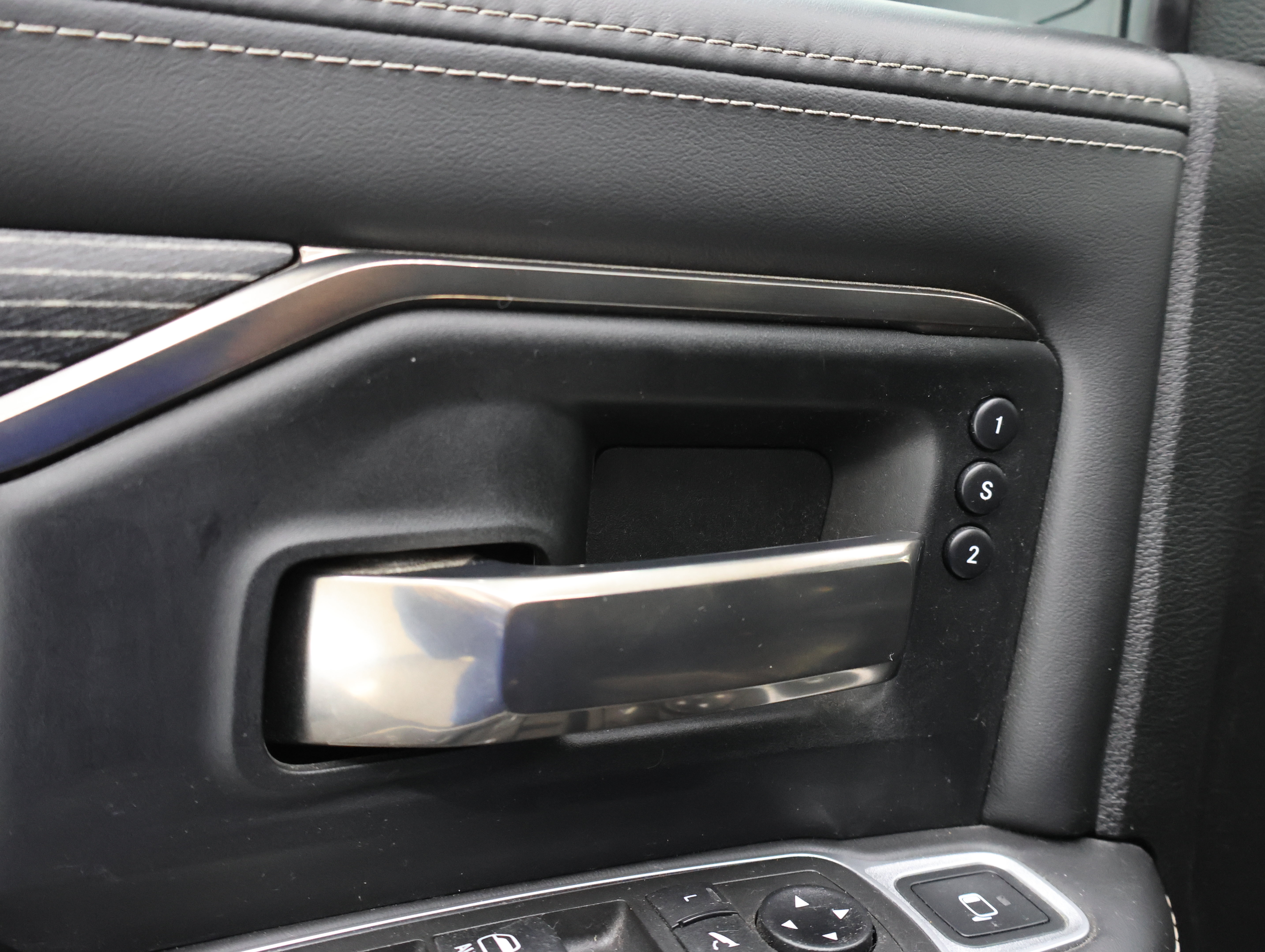 Used 2021 RAM 3500 Limited AWD/4WD image 42