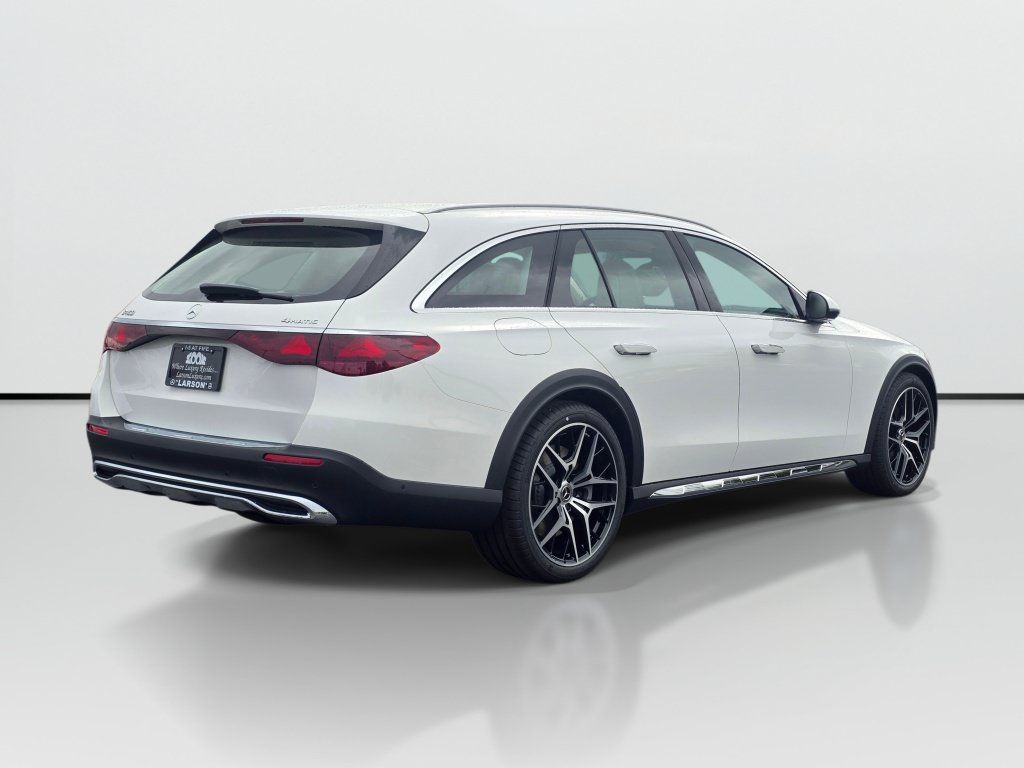 New 2027 Mercedes-Benz E 450 4MATIC All-Terrain Wagon image 5