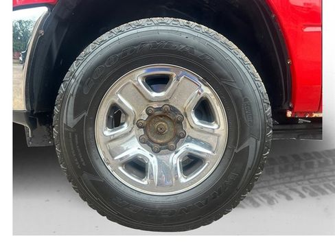 Used 2018 RAM 3500 Tradesman w/ Chrome Appearance Group AWD/4WD image 17