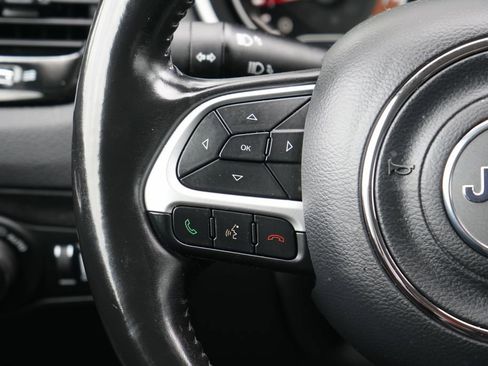 Used 2019 Jeep Compass Latitude AWD/4WD image 13