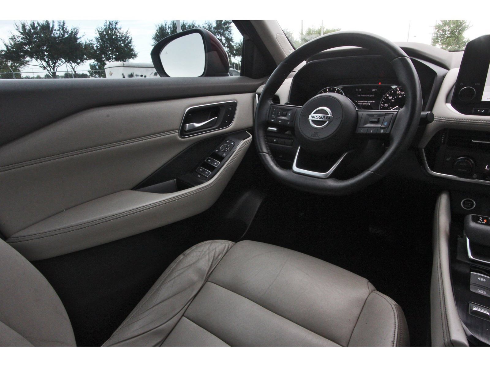 Used 2021 Nissan Rogue SL w/ Premium Package FWD image 11
