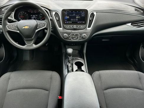 Used 2024 Chevrolet Malibu LS image 14