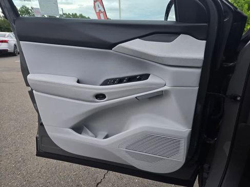 New 2026 Jeep Cherokee Laredo image 19