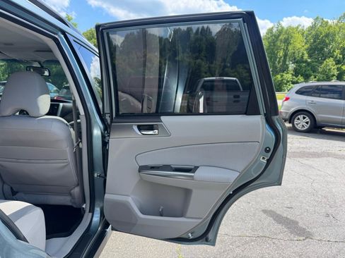 Used 2011 Subaru Forester 2.5X Premium AWD/4WD image 15
