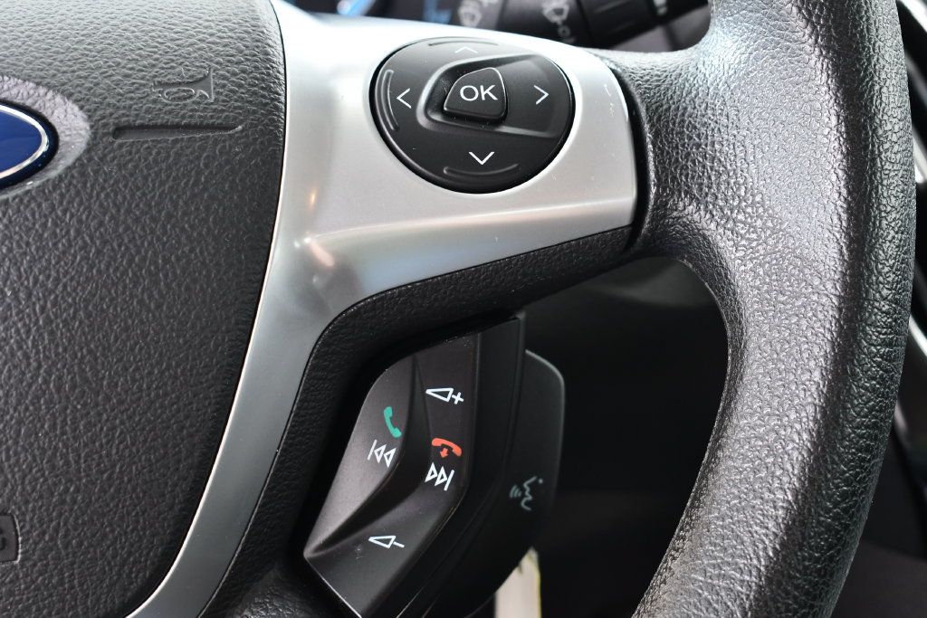 Used 2013 Ford Focus SE w/ SE Winter Pkg FWD image 34
