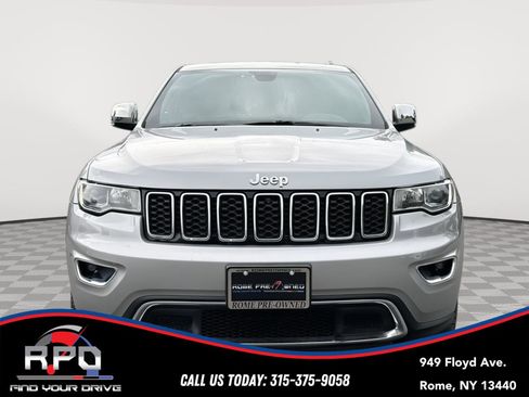 Used 2017 Jeep Grand Cherokee Limited AWD/4WD image 7