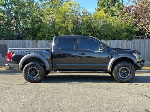 Used 2017 Ford F150 Raptor w/ Equipment Group 802A Luxury AWD/4WD image 5