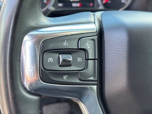 Used 2024 Chevrolet Blazer LT FWD image 30