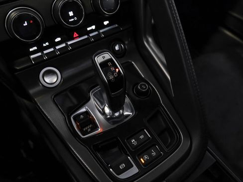 Used 2016 Jaguar F-TYPE S image 20