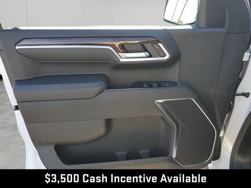 New 2026 GMC Sierra 1500 SLE w/ Preferred Package AWD/4WD image 47
