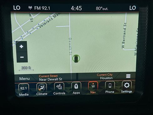 Used 2023 Jeep Wrangler Sahara w/ Cold Weather Group image 21