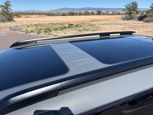 Certified 2025 Hyundai Santa Fe Calligraphy image 36