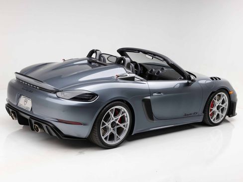 Used 2024 Porsche 718 Boxster Spyder RS RWD image 3