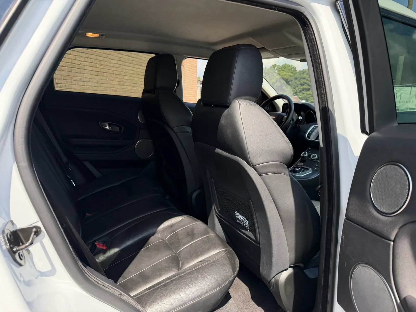 Used 2018 Land Rover Range Rover Evoque SE AWD/4WD image 23