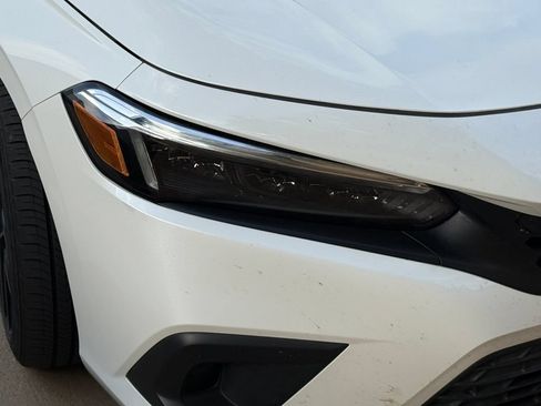 Used 2024 Honda Civic Sport image 3