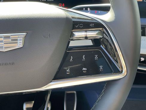 New 2026 Cadillac Optiq Sport 2 image 25