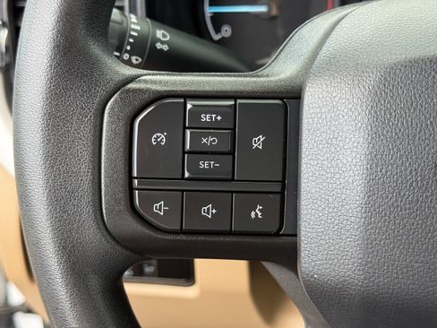 Used 2024 Ford F250 XLT AWD/4WD image 33