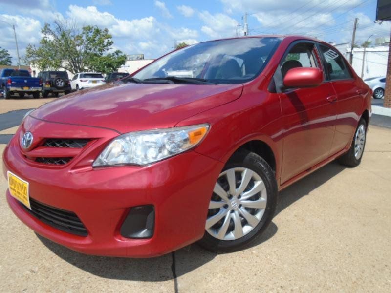 Used 2012 Toyota Corolla LE FWD image 4